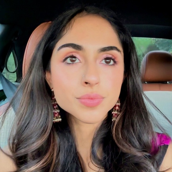 Meet your Posher, Noor - Picture 4 of 4